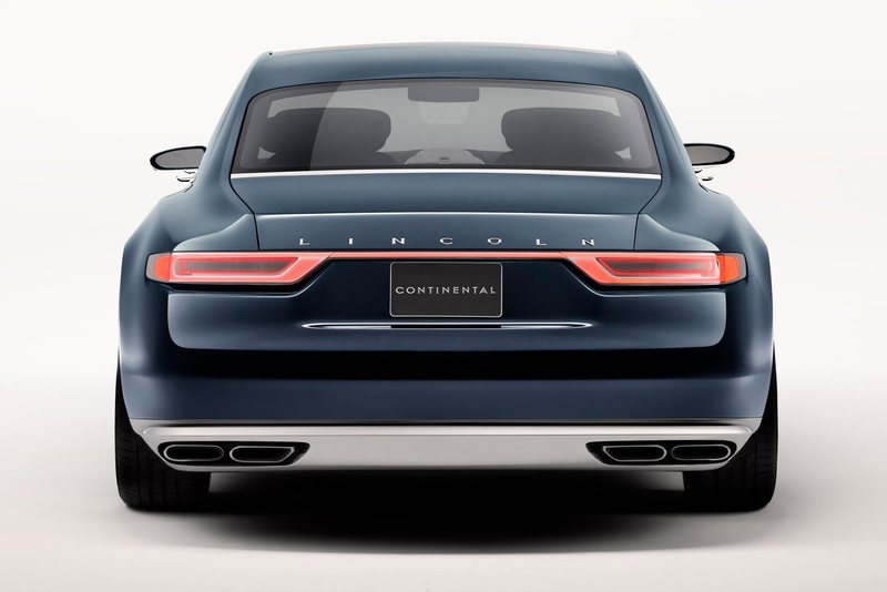 Illustration for article titled Bentley Designer Calls Out Lincoln Continental In Brutal Facebook Diss